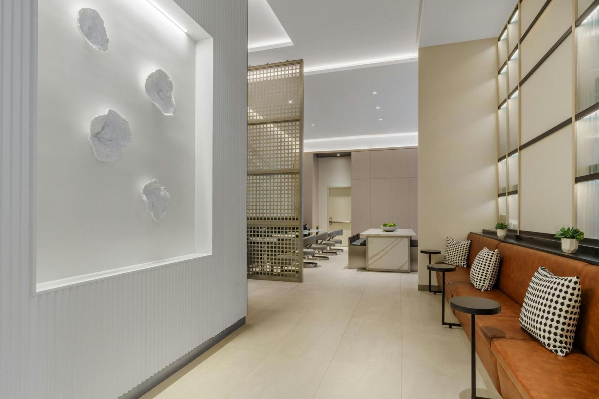 Ac Hotel St Petersburg Downtown เซนต์ปีเตอร์สเบิร์ก ภายนอก รูปภาพ