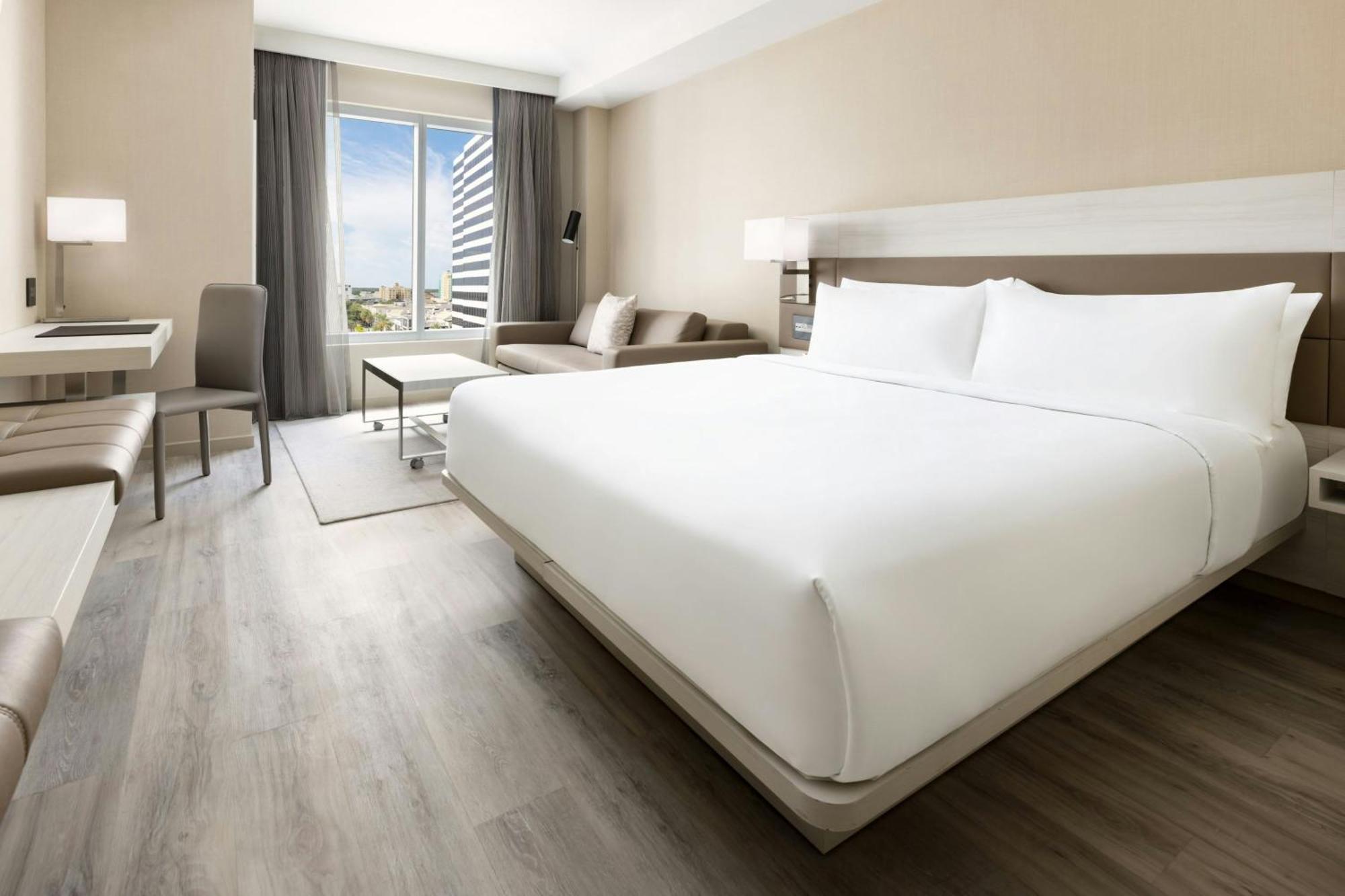 Ac Hotel St Petersburg Downtown เซนต์ปีเตอร์สเบิร์ก ภายนอก รูปภาพ
